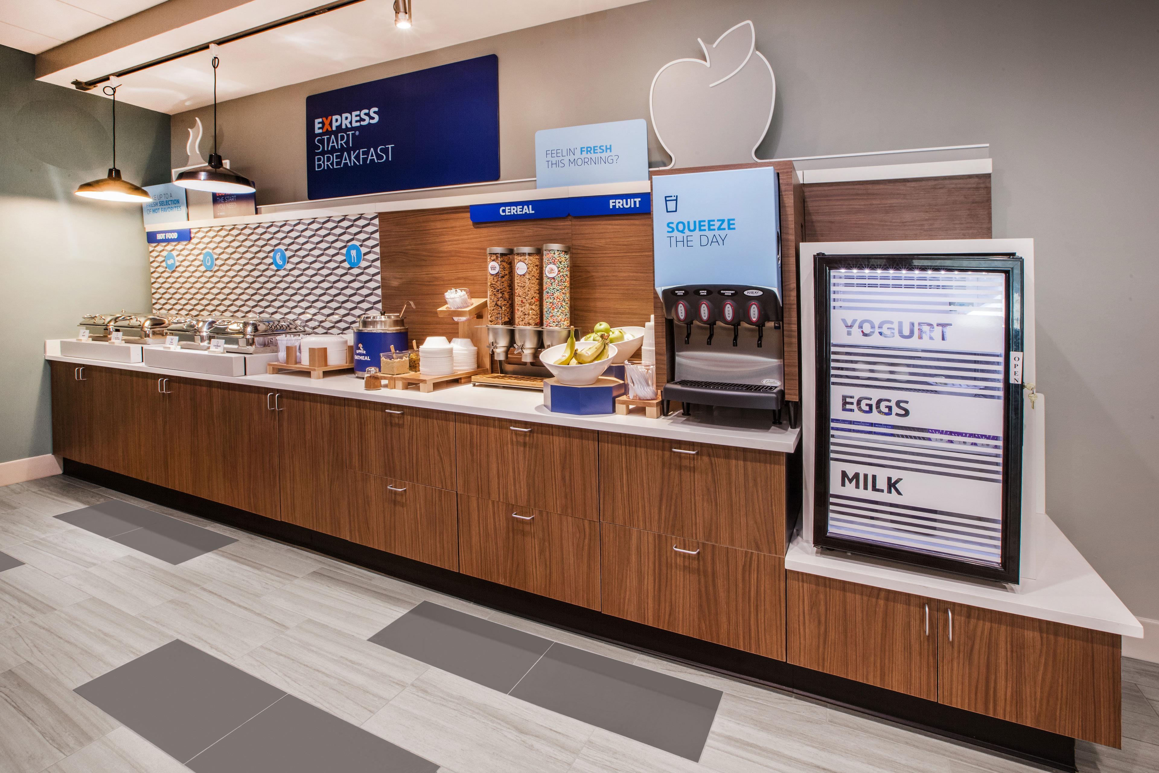 Holiday Inn Express Adrian By Ihg Екстер'єр фото