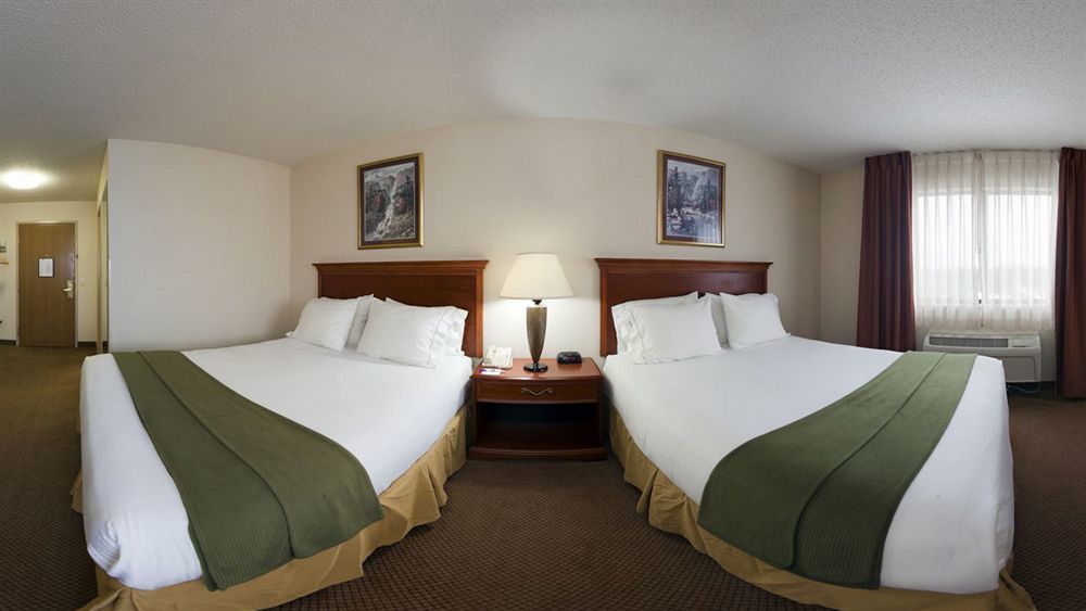 Holiday Inn Express Adrian By Ihg Екстер'єр фото