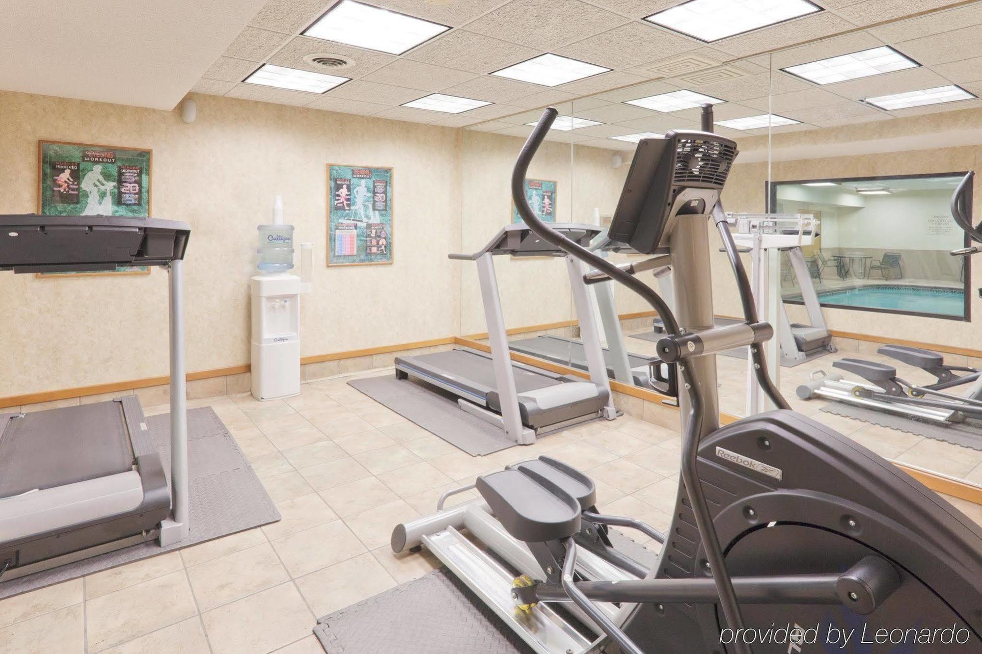 Holiday Inn Express Adrian By Ihg Зручності фото